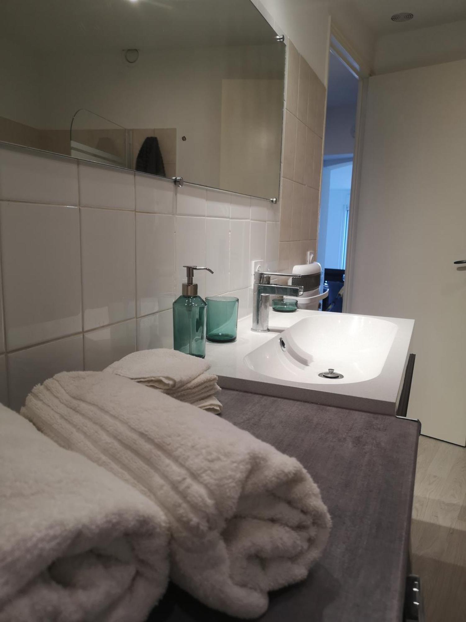 Vue Mer, Au Calme, Avec Jardin ! Speracedes Ngoại thất bức ảnh